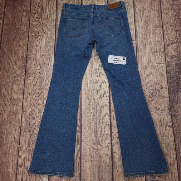 Levi's 534 Flare Bootcut Women's Jeans Size 30x32 Stretch Denim Low Rise Zip - Picture 1 of 9